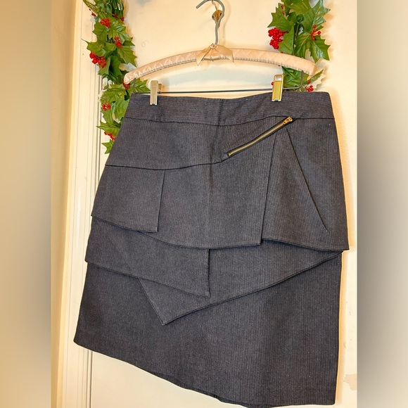 Larry Levine Dresses & Skirts - Larry Levine Dark Blue Denim Stretch Layered Skirt